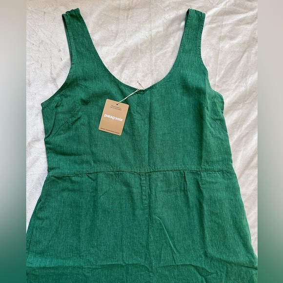 Patagonia Woman’s Garden Island Jumpsuit - Picture 5 of 10